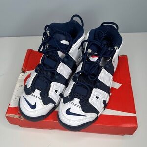 Nike Air More Uptempo Shoes Size 5Y